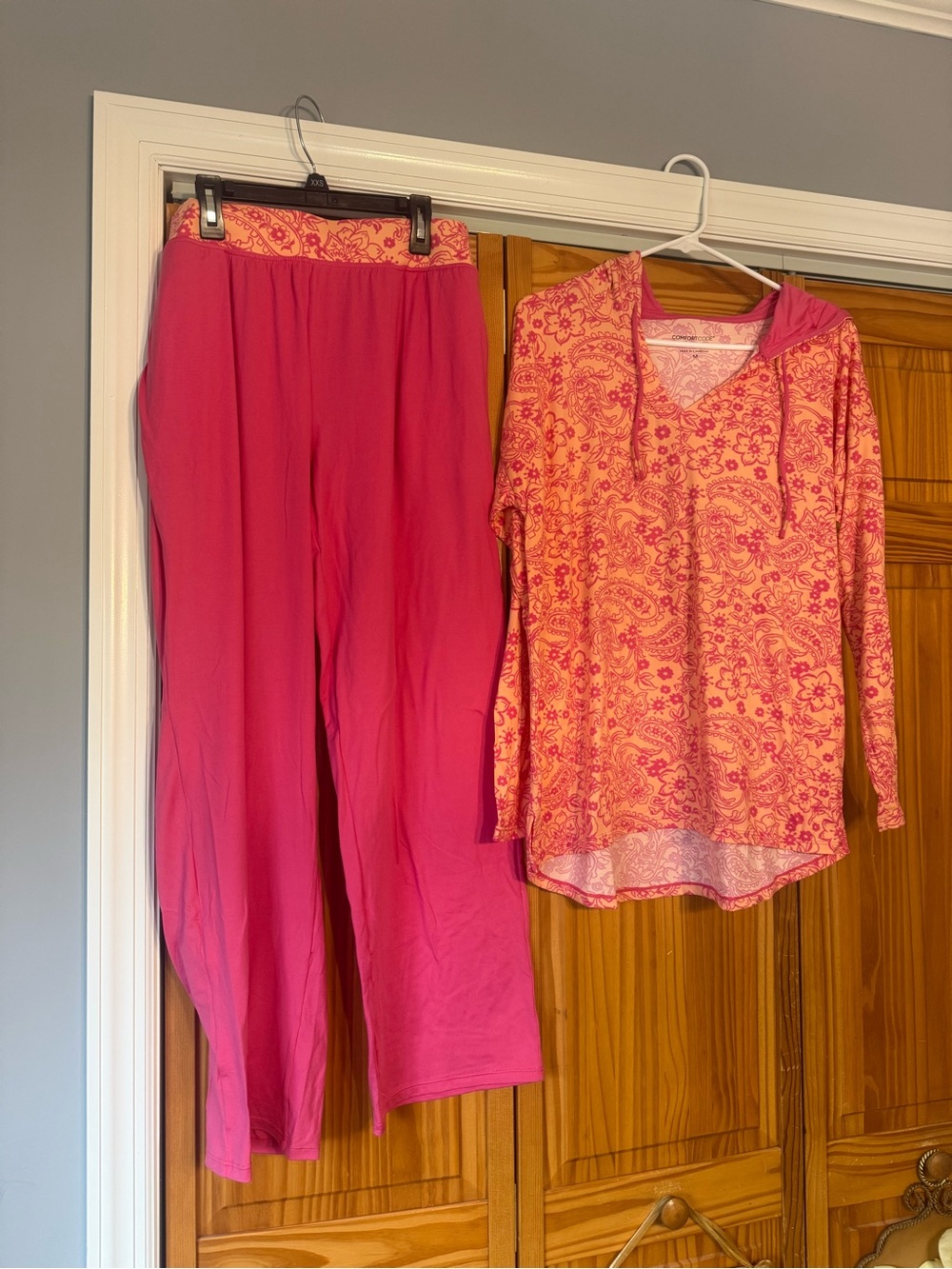 Cuddl Duds Pink Printed Hoodie with Solid Coral Accents